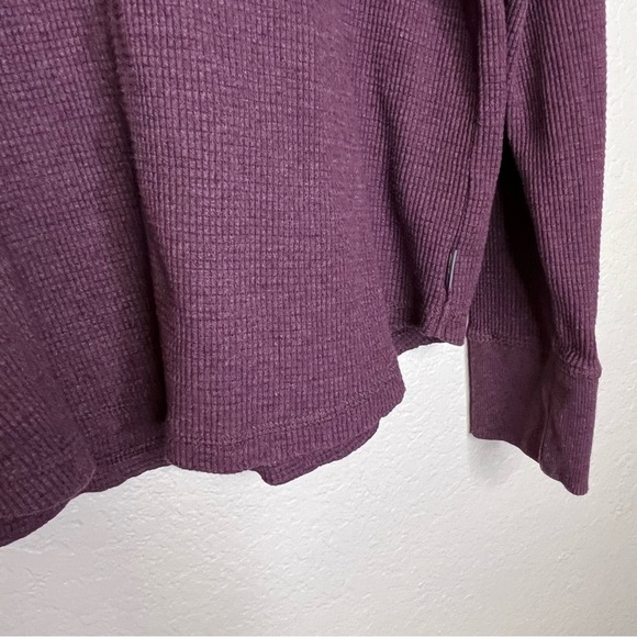 Eddie Bauer Waffle Knit Purple Long Sleeve Women's V-Neck Top Size Medium - Picture 7 of 14